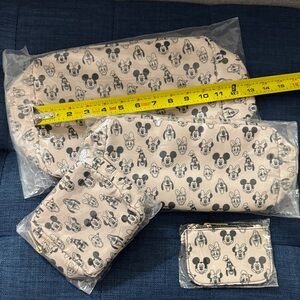 Disney Character Print Pouch Set